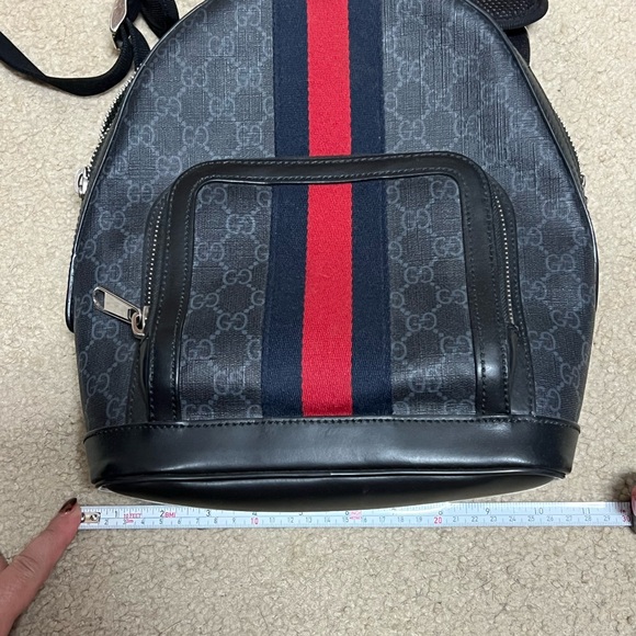Gucci Web Ophidia backpack in GG supreme canvas and leather - Picture 11 of 14